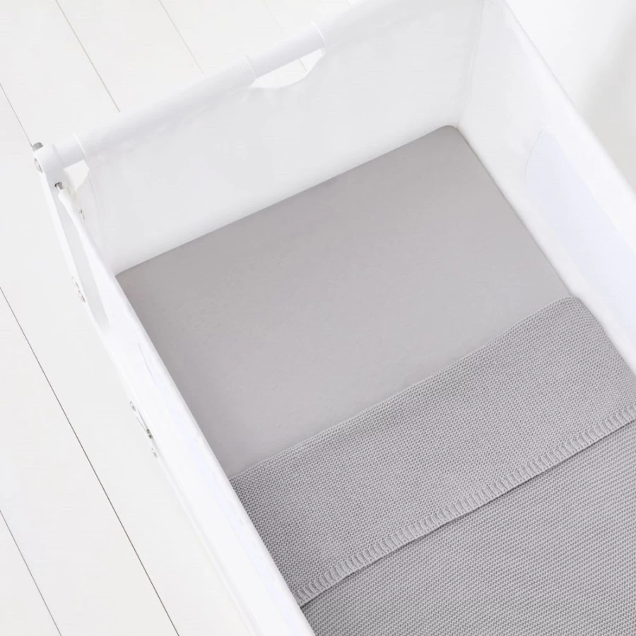 Snuz 3-Piece Grey Crib Bedding Set for Nursery | Soft Baby Bed Sheets & Cozy Blanket