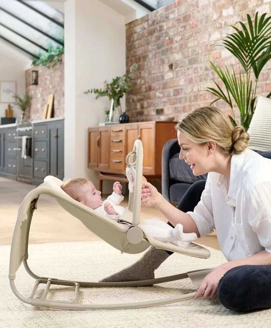 Mamas and Papas Tempo Rocker Bouncer - Sand Baby Chair with Gentle Motion for Newborns and Infants