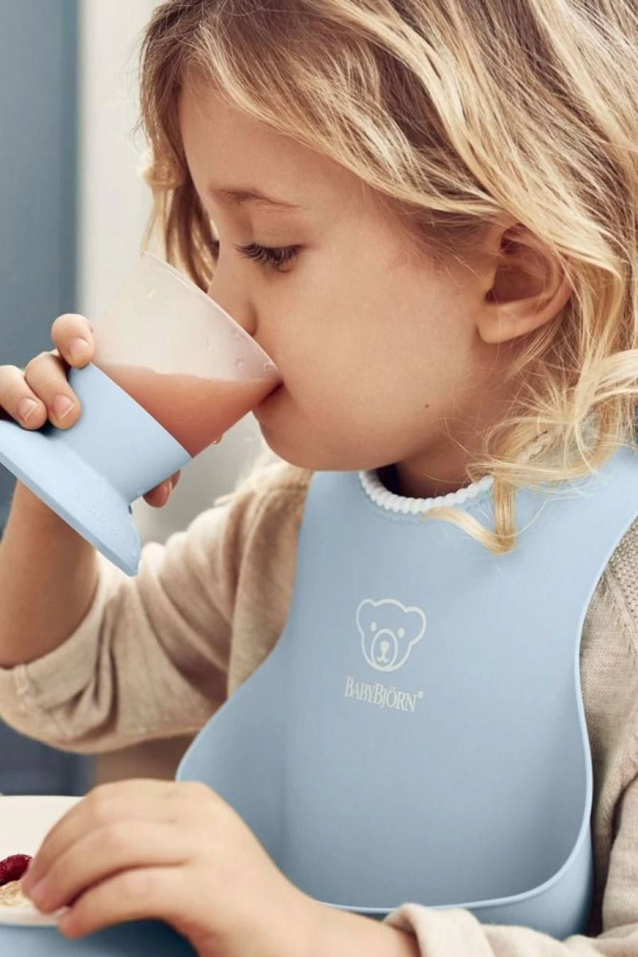 Babybjorn Soft Bib for Babies - Powder Blue, Durable & Easy-Clean Feeding Bib