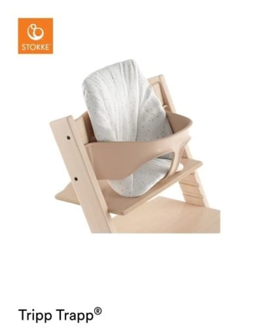 Stokke Tripp Trapp Baby Cushion - Sweet Hearts Design | High Chair Seat Pad for Newborns & Toddlers | Ergonomic Support & Comfort